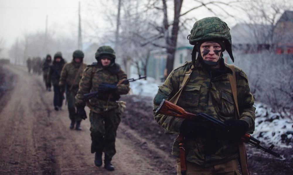 Το τέλος του Ντονμπάς: Παραδίνονται στο Κίεβο Ντονέτσκ & Λουγκάνσκ